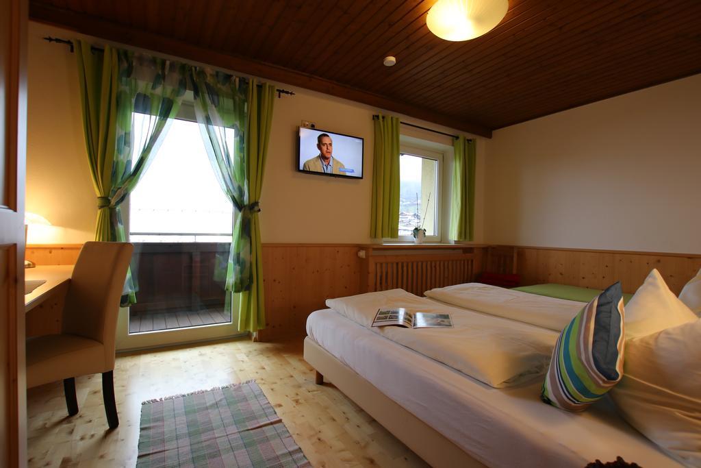Hotel Gasthof Eschbacher Piesendorf Exterior foto