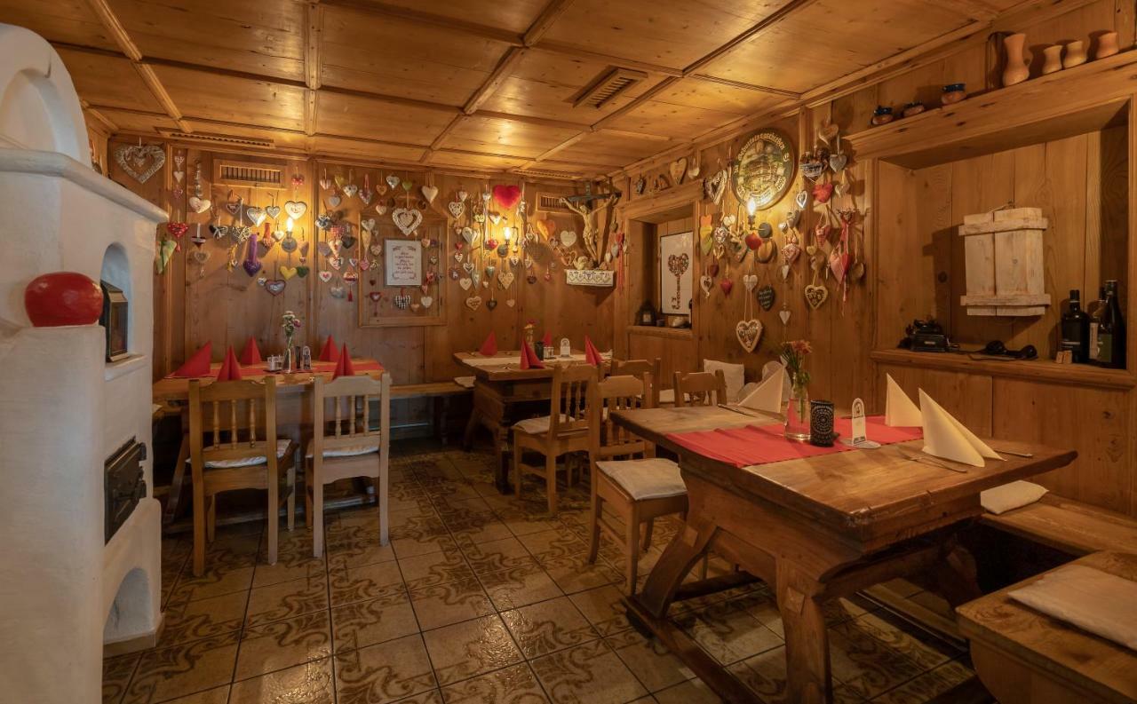 Hotel Gasthof Eschbacher Piesendorf Exterior foto