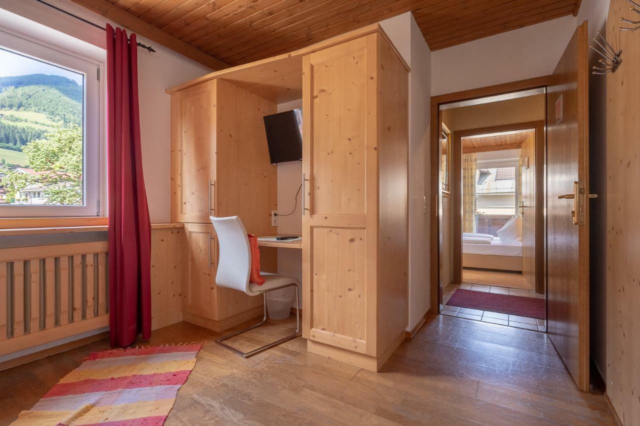 Hotel Gasthof Eschbacher Piesendorf Exterior foto
