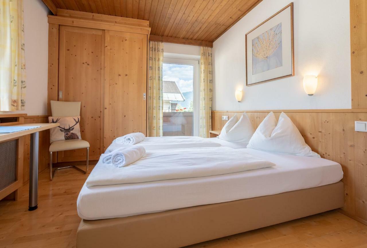 Hotel Gasthof Eschbacher Piesendorf Exterior foto